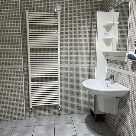 Appartement 5 Min Dal Centro E Funivia Con Posteggio Privato Aoste